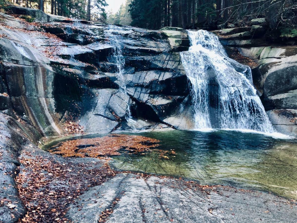 Penzion Zrzka Kořenov Buitenkant foto